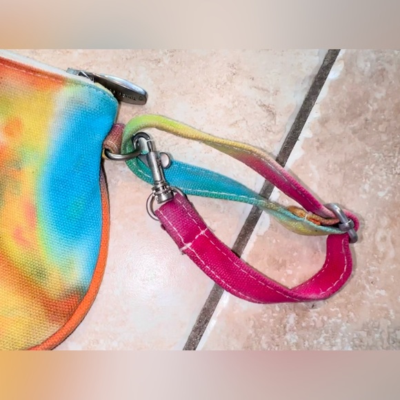 Y2K Undeebandz Tiedye Wristlet - Picture 5 of 7